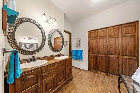 Bath - 14662 E 52 St, Yuma, AZ 85367 photo 2 of 4