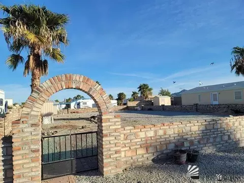 13424 E 52 Dr, Yuma, AZ 85367 photo 2