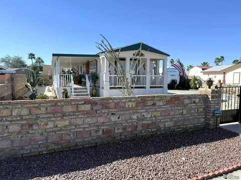 13555 E 47 Dr, Yuma, AZ 85367 photo 2