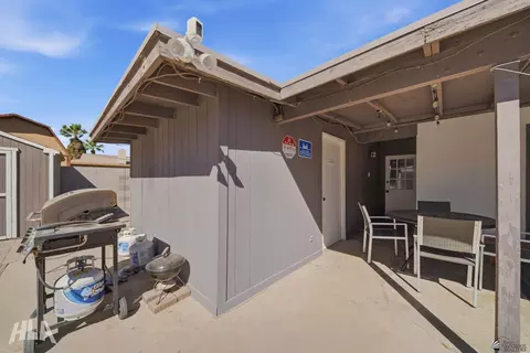 Exterior - 2169 E 25 St, Yuma, AZ 85365 photo 3 of 7