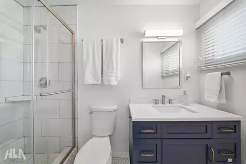 Bath - 2169 E 25 St, Yuma, AZ 85365 photo 2 of 2