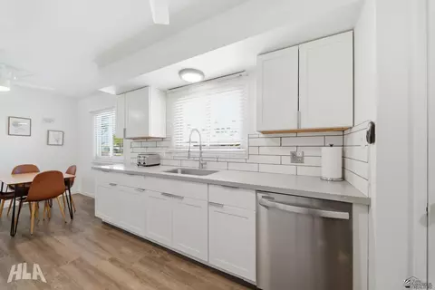 Kitchen - 2169 E 25 St, Yuma, AZ 85365 photo 2 of 4