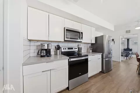Kitchen - 2169 E 25 St, Yuma, AZ 85365 photo 3 of 4