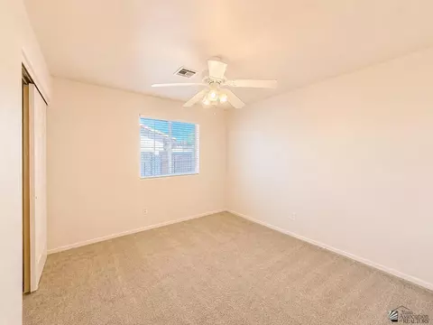 Bedroom - 8625 E 24 Ln, Yuma, AZ 85365 photo 4 of 7