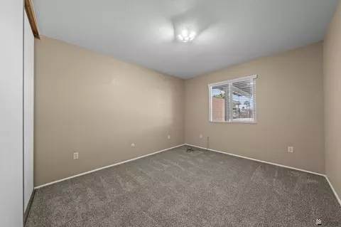 Bedroom - 1420 E Sunset Ct, Yuma, AZ 85364 photo 2 of 5