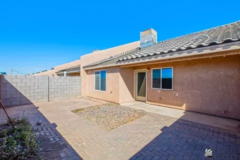 Exterior - 7409 E 39 Pl, Yuma, AZ 85365 photo 5 of 5