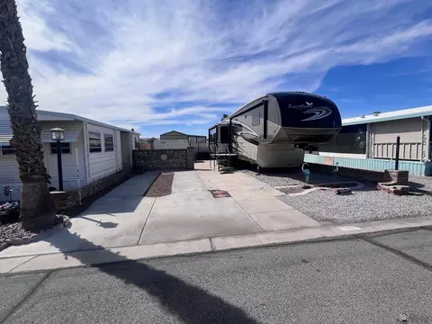 11274 S Maria Rosa Dr, Yuma, AZ 85367