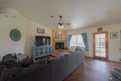 Living - 8395 E Topeka Pl, Yuma, AZ 85365 photo 2 of 3