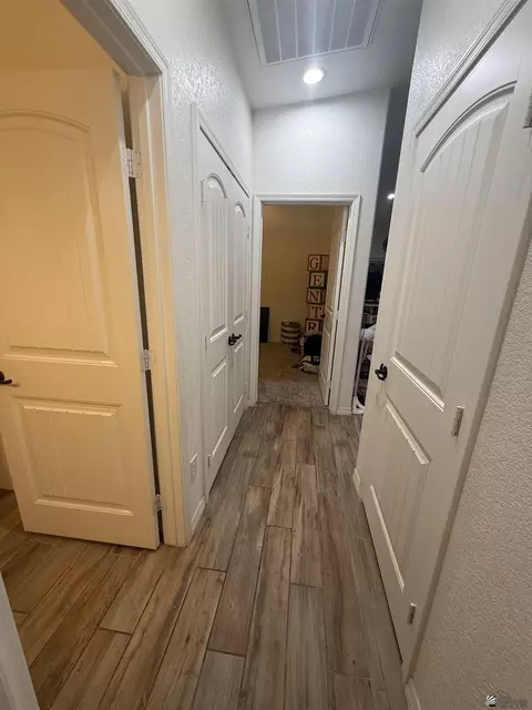 Entry Way - 11610 E 33 St, Yuma, AZ 85367 photo 3 of 3