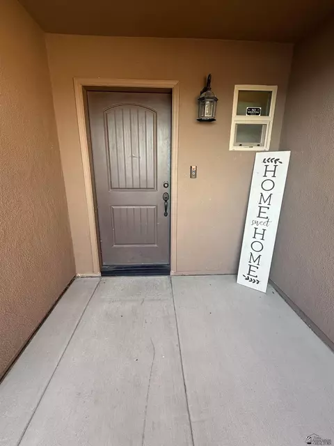 Exterior - 11610 E 33 St, Yuma, AZ 85367 photo 2 of 5
