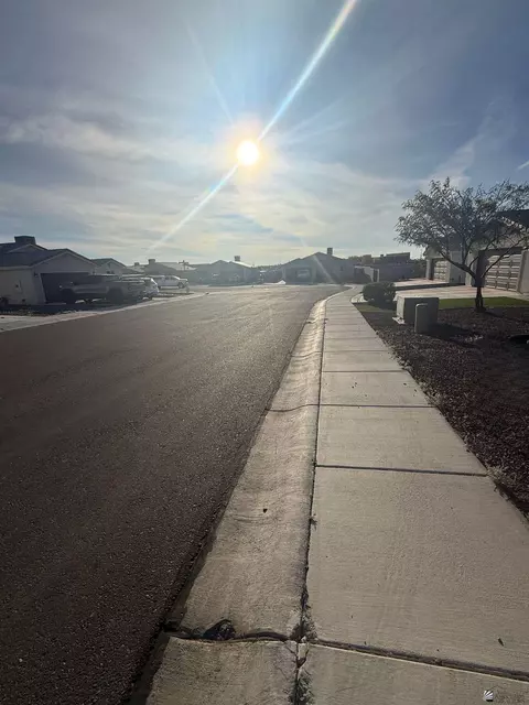 View/Area - 11610 E 33 St, Yuma, AZ 85367 photo 1 of 1