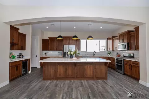 Kitchen - 14837 E 47 Ln, Yuma, AZ 85367 photo 2 of 4