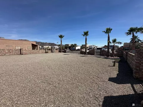 Exterior - 14452 E 54 St, Yuma, AZ 85367 photo 2 of 8