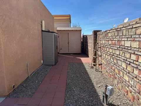 Exterior - 14452 E 54 St, Yuma, AZ 85367 photo 6 of 8