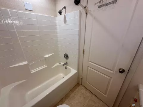 Bath - 14452 E 54 St, Yuma, AZ 85367 photo 2 of 2