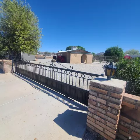 11615 S Hunter Ave, Yuma, AZ 85367