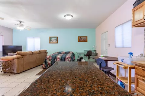 Bedroom - 14552 E 48 Dr, Yuma, AZ 85367 photo 3 of 4