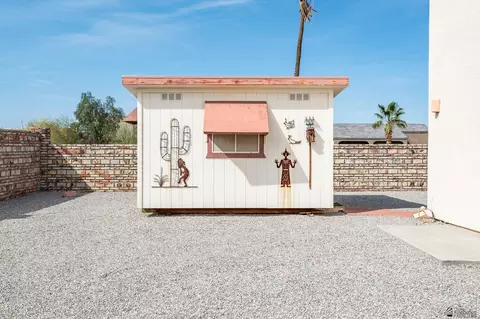 Exterior - 14552 E 48 Dr, Yuma, AZ 85367 photo 11 of 13