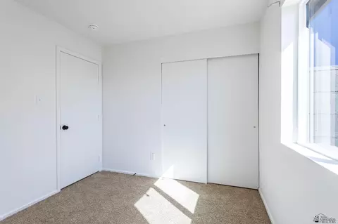 Bedroom - 7909 E 45 Pl, Yuma, AZ 85365 photo 5 of 8