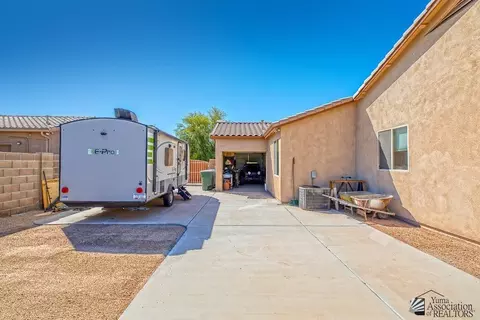 Exterior - 5866 E 27 Pl, Yuma, AZ 85365 photo 6 of 10