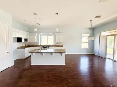 Kitchen - 7979 E 37 Pl, Yuma, AZ 85365 photo 2 of 2