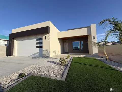 10745 E 45 St, Yuma, AZ 85367