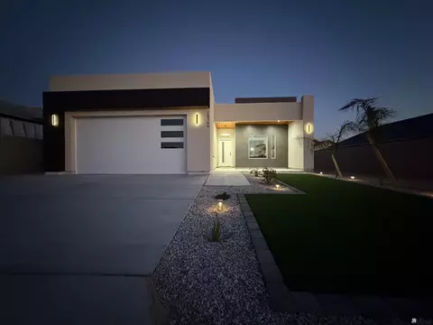 10745 E 45 St, Yuma, AZ 85367