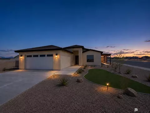 10709 E 45 St, Yuma, AZ 85367