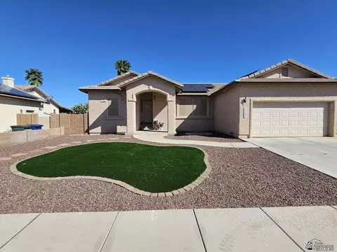 Exterior - 7562 E 25 St, Yuma, AZ 85365 photo 2 of 7