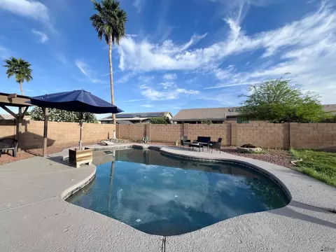 Exterior - 7562 E 25 St, Yuma, AZ 85365 photo 4 of 7