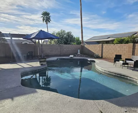 Exterior - 7562 E 25 St, Yuma, AZ 85365 photo 3 of 7