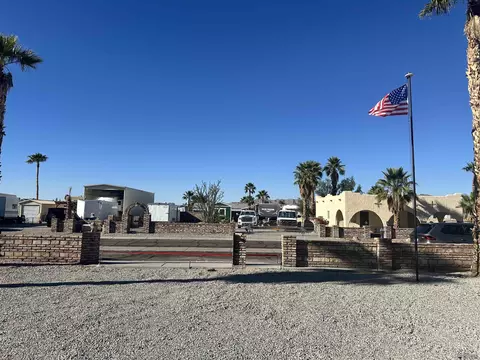 Exterior - 13727 E 49 St, Yuma, AZ 85367 photo 5 of 15
