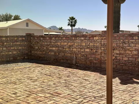 Exterior - 13727 E 49 St, Yuma, AZ 85367 photo 10 of 15