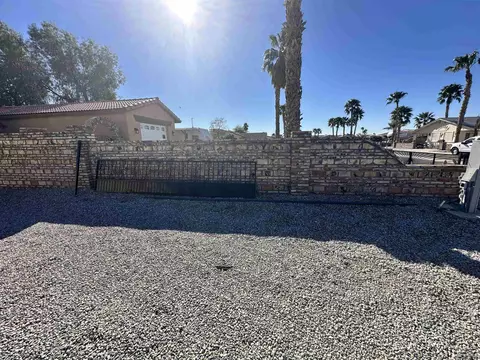 Exterior - 13727 E 49 St, Yuma, AZ 85367 photo 7 of 15