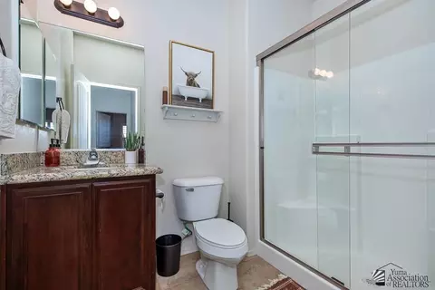 Bath - 7955 E 38 St, Yuma, AZ 85365 photo 5 of 5