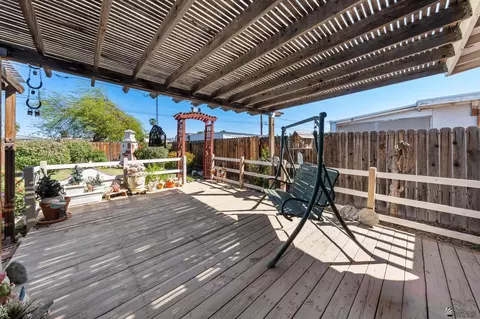 Exterior - 2070 E 25 Pl, Yuma, AZ 85364 photo 5 of 12