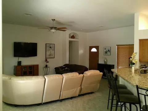 Living - 10691 E 39 Pl, Yuma, AZ 85365 photo 2 of 3