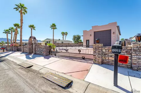 Exterior - 13385 E 54 Dr, Yuma, AZ 85367 photo 8 of 9