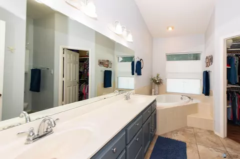 Bath - 10782 E 36 Pl, Yuma, AZ 85365 photo 1 of 3