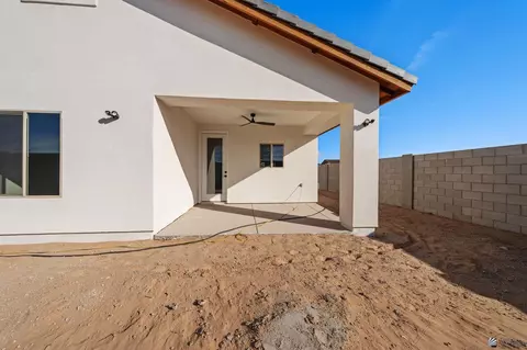 Exterior - 10857 E 45 St, Yuma, AZ 85367 photo 5 of 5