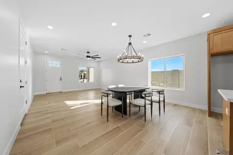 Dining - 10857 E 45 St, Yuma, AZ 85367 photo 1 of 1