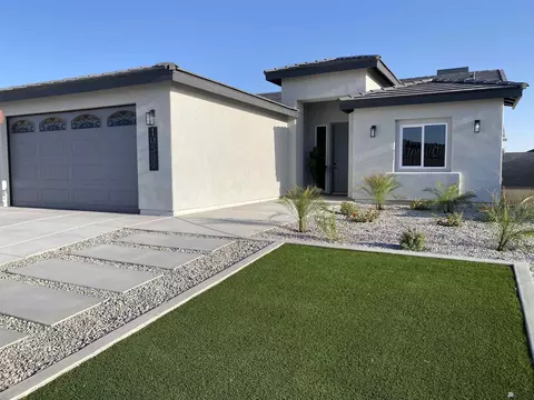 Exterior - 10589 E 45 Ln, Yuma, AZ 85367 photo 3 of 9