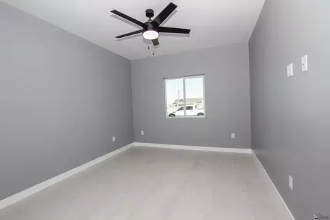 Bedroom - 10589 E 45 Ln, Yuma, AZ 85367 photo 2 of 2