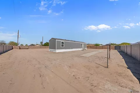 12708 E 42 Pl, Yuma, AZ 85367 photo 3