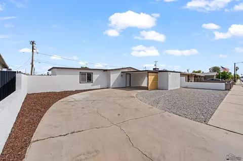2008 E 26 St, Yuma, AZ 85365