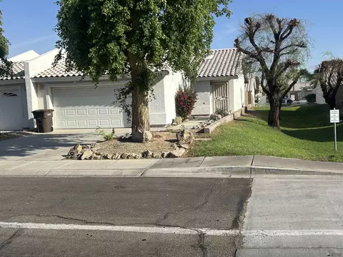 Exterior - 10706 E 35 Pl, Yuma, AZ 85365 photo 2 of 2