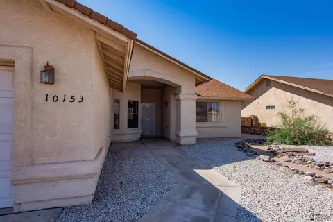 Exterior - 10153 E 38 Pl, Yuma, AZ 85365 photo 3 of 9