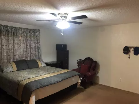 Bedroom - 6072 E 40 Ln, Yuma, AZ 85365 photo 4 of 5