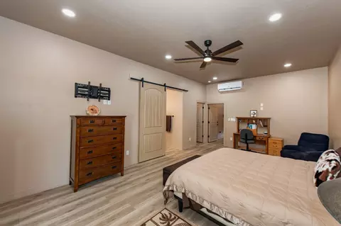 Bedroom - 14683 S 48 Dr, Yuma, AZ 85367 photo 2 of 5