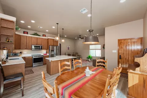 Dining - 14683 S 48 Dr, Yuma, AZ 85367 photo 1 of 2